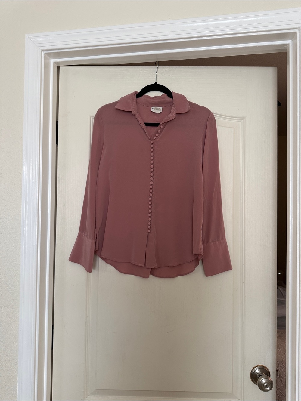 Club Monaco Dusty Rose helek silk Button-Front Collared Blouse